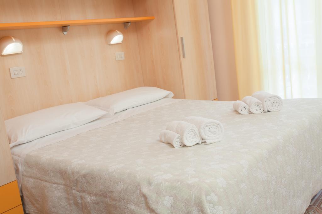 Hotel Santa Martina Villamarina Buitenkant foto